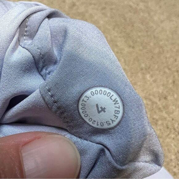 Women’s Lululemon Spring Break Away Shorts Size 4 - Picture 4 of 9